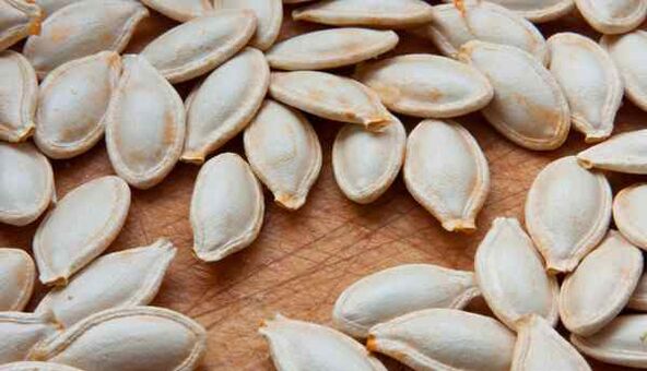 Pumpkin seeds to combat worms in the body